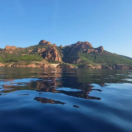 Port Santa Lucia شقة *
